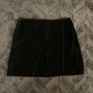 She & Sky Black Skirt
